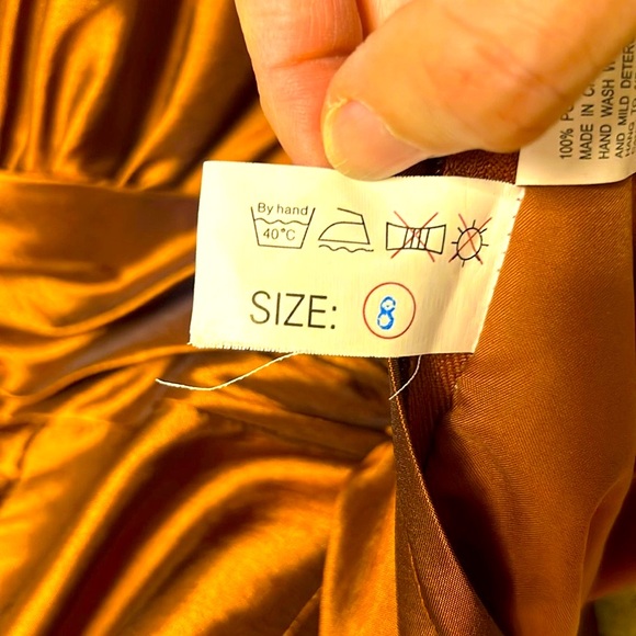 Vibrant Copper floor length gown - Size 8 - New w/ tags! - wear w/ or w/o straps - Picture 8 of 9